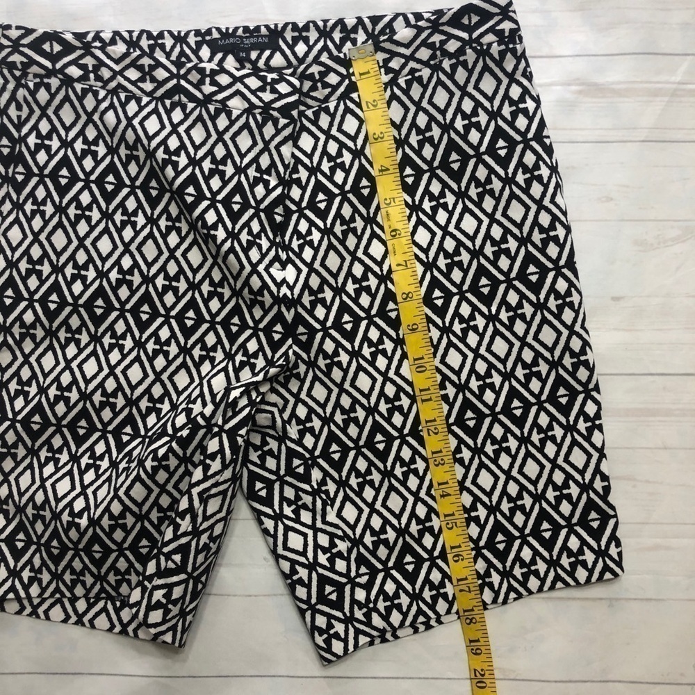 Mario Serrani Italy Shorts 14 Black White Geometric Diamond Print Stretch - Picture 9 of 9